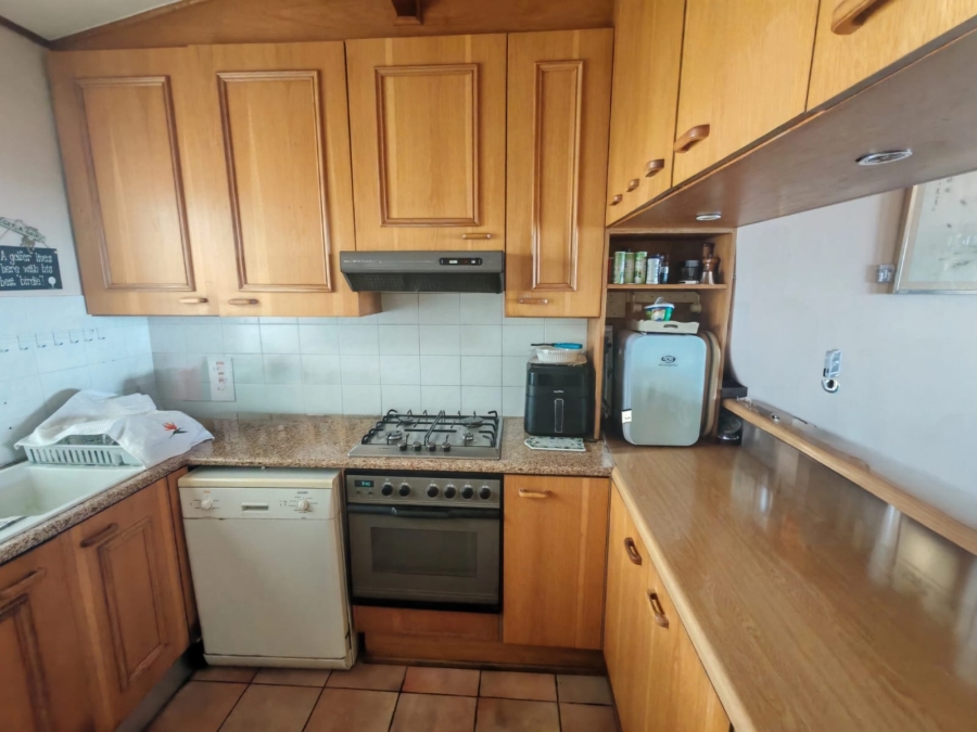3 Bedroom Property for Sale in Summerstrand Eastern Cape